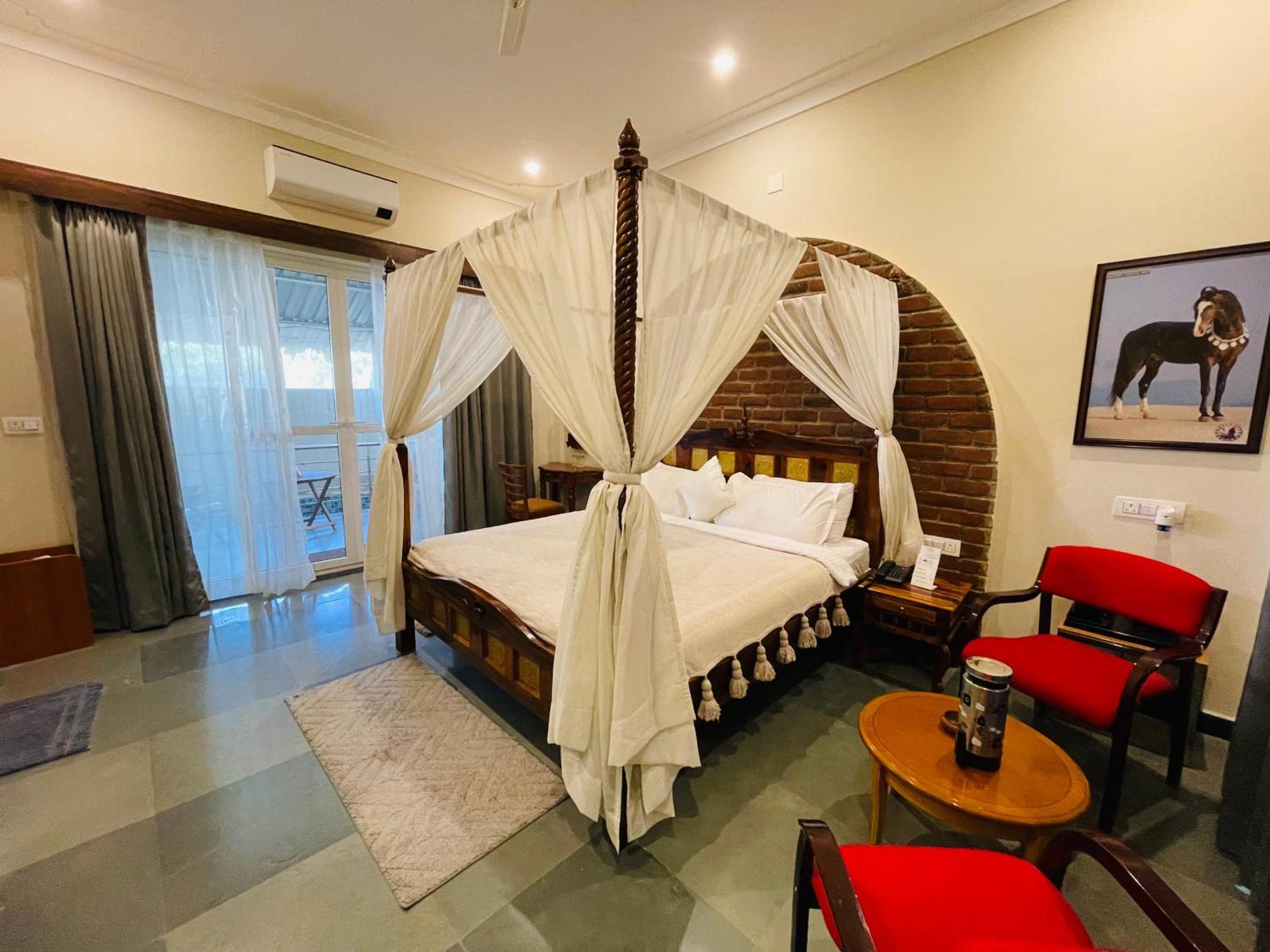 Dev Villa Resort Rajsamand ภายนอก รูปภาพ